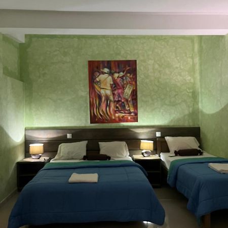 Bed and Breakfast Vivenda Viviani Praia Exterior foto