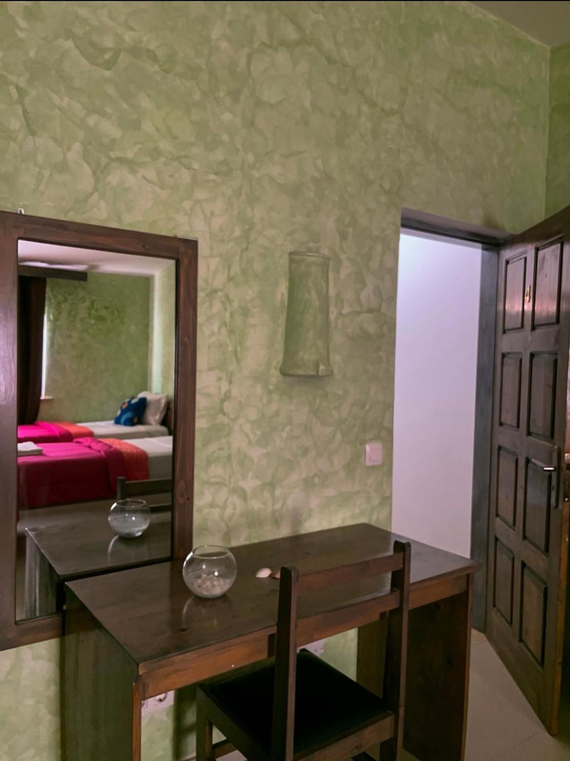 Bed and Breakfast Vivenda Viviani Praia Exterior foto