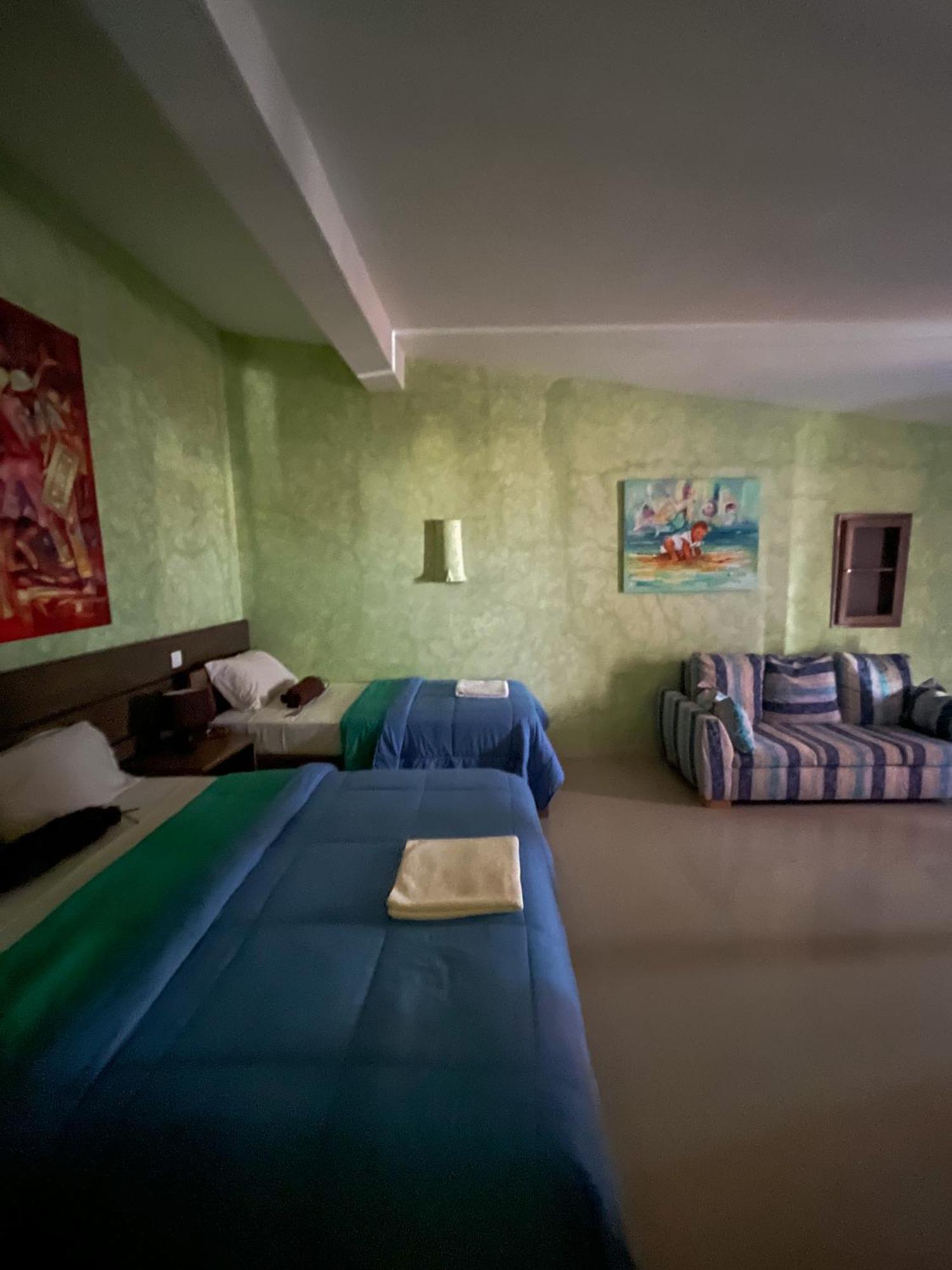 Bed and Breakfast Vivenda Viviani Praia Exterior foto